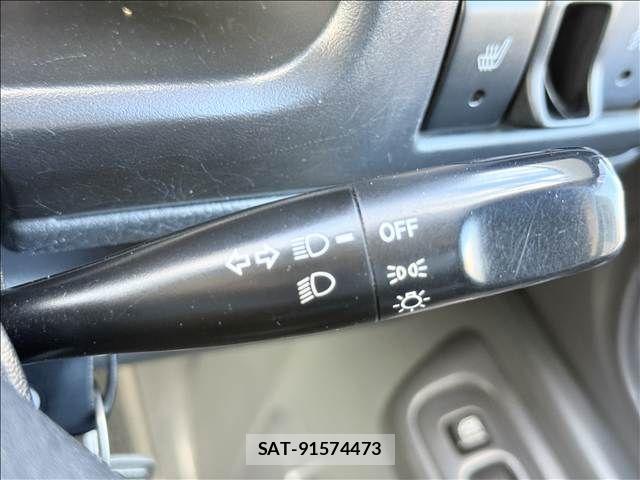 Suzuki JIMNY 2004-06 8314960-26