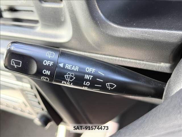 Suzuki JIMNY 2004-06 8314960-27