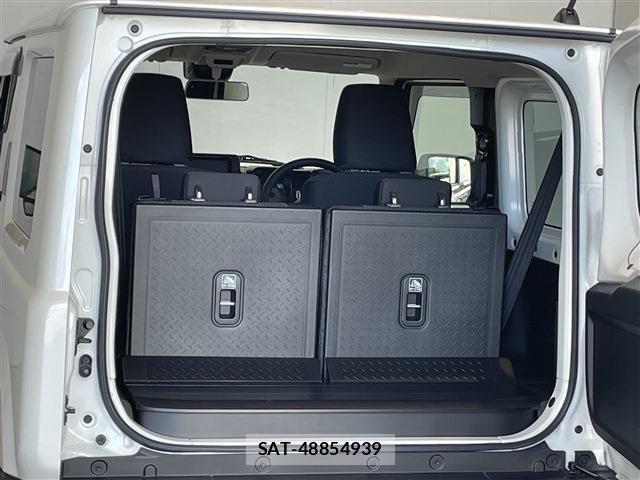 Suzuki JIMNY 2023-05 8314939-5