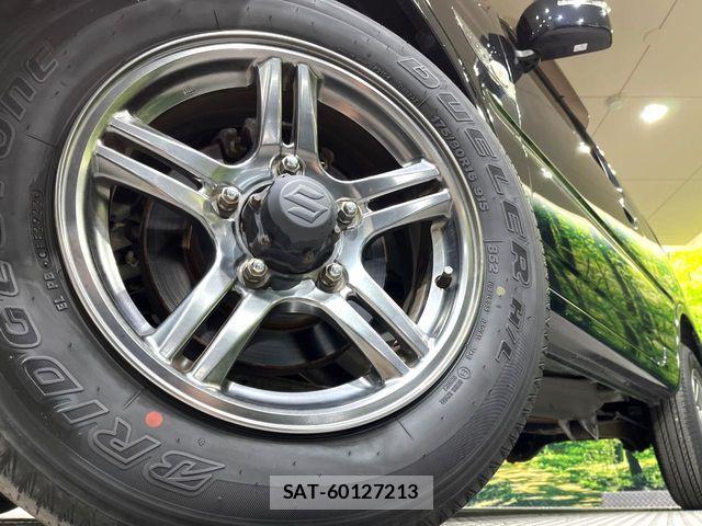 Suzuki JIMNY 2015-01 8314951-12