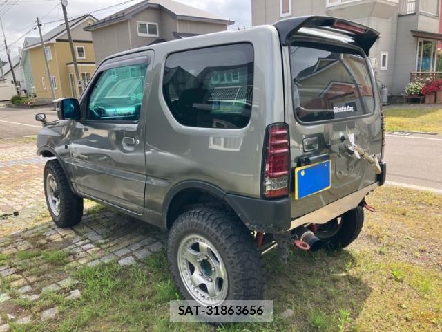 Suzuki JIMNY 2008-09 8314965-5
