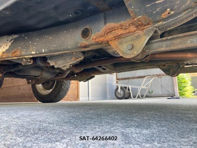 Suzuki JIMNY 2003-08 8336350-4