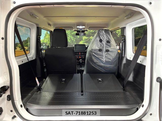 Suzuki JIMNY 2026-07 8336323-9
