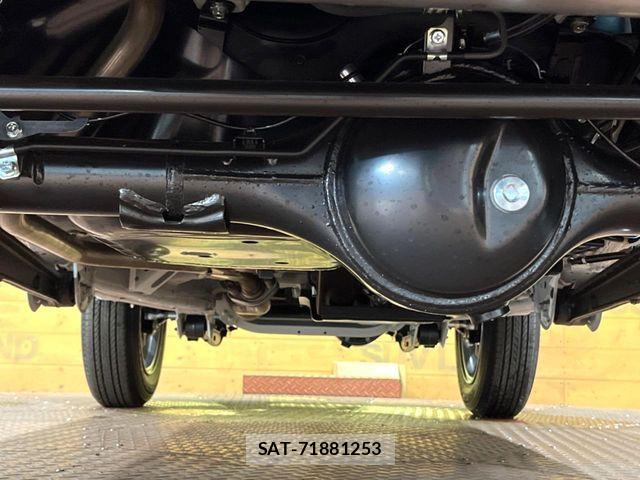 Suzuki JIMNY 2026-07 8336323-18