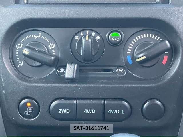 Suzuki JIMNY 2009-11 8336347-18