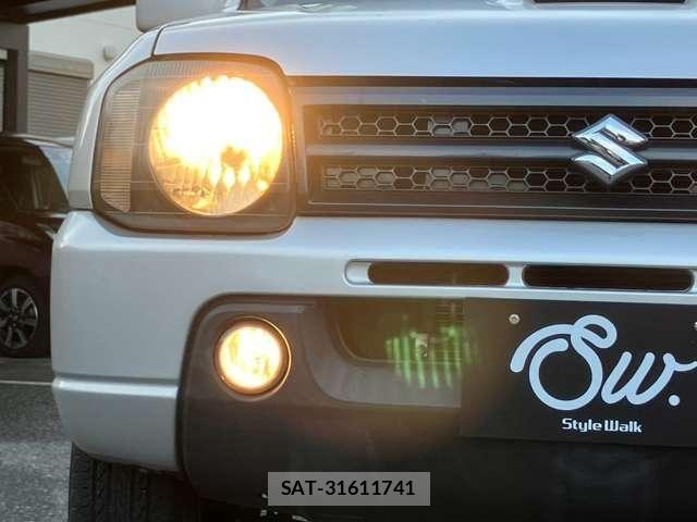 Suzuki JIMNY 2009-11 8336347-19