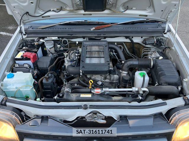Suzuki JIMNY 2009-11 8336347-27