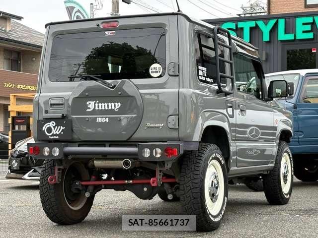 Suzuki JIMNY 2022-04 8336330-4