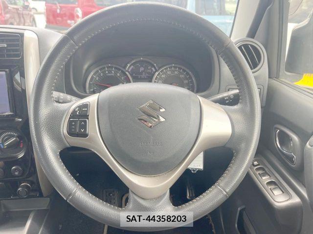 Suzuki JIMNY 2017-12 8336343-11
