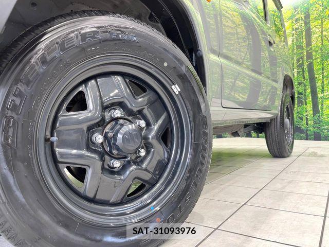 Suzuki JIMNY 2023-03 8336337-11