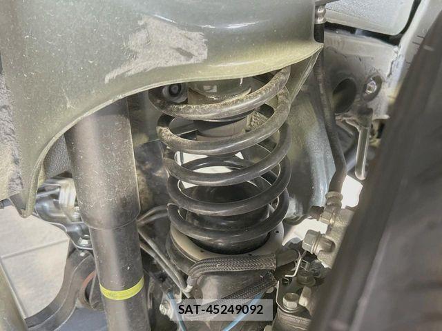 Suzuki JIMNY 2025-01 8336322-19