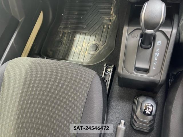 Suzuki JIMNY 2025-08 8336329-21