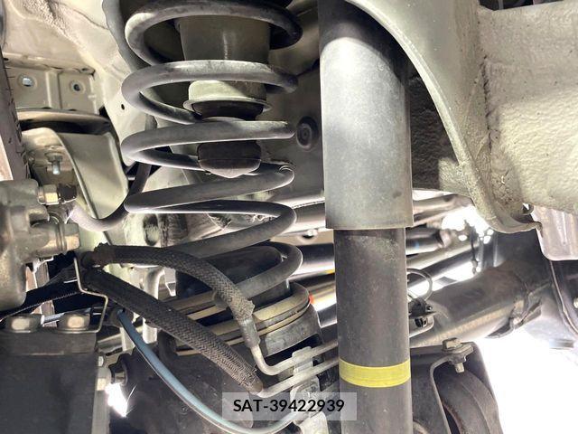 Suzuki JIMNY 2023-11 8336325-19