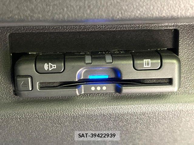 Suzuki JIMNY 2023-11 8336325-6
