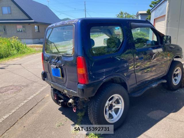 Suzuki JIMNY 2011-09 8336349-4