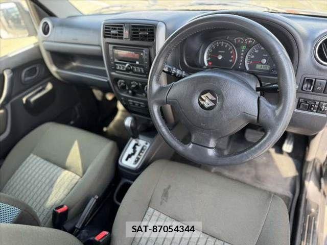 Suzuki JIMNY 2006-01 8336346-1