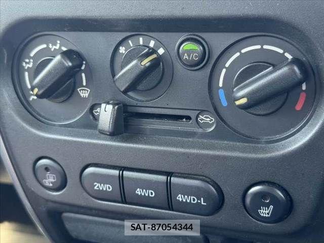 Suzuki JIMNY 2006-01 8336346-3