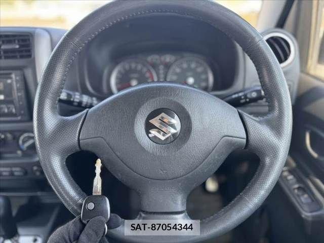 Suzuki JIMNY 2006-01 8336346-4