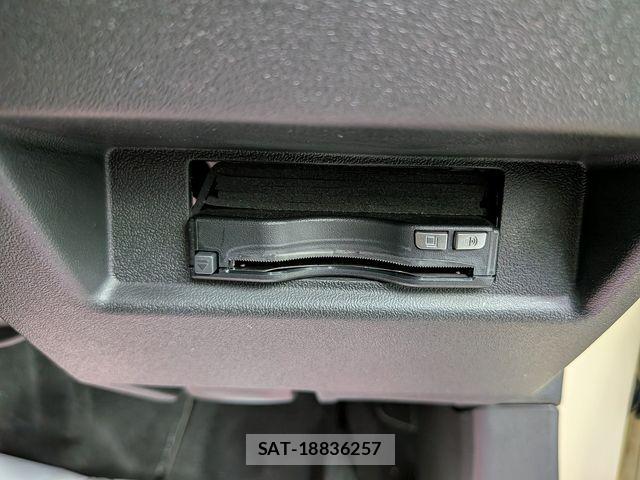 Suzuki JIMNY 2023-07 8354749-15