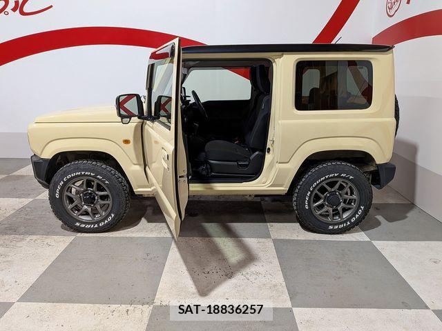 Suzuki JIMNY 2023-07 8354749-3