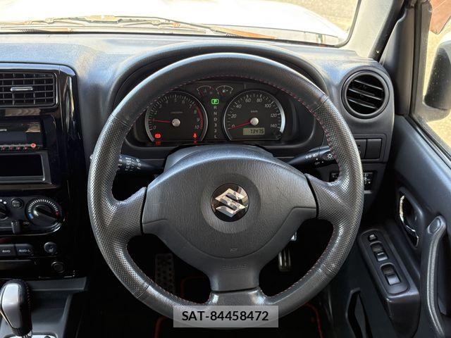 Suzuki JIMNY 2013-01 8354757-20