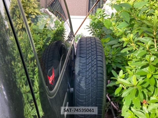 Suzuki JIMNY 2011-06 8354760-11