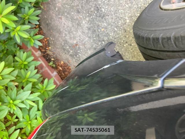 Suzuki JIMNY 2011-06 8354760-14