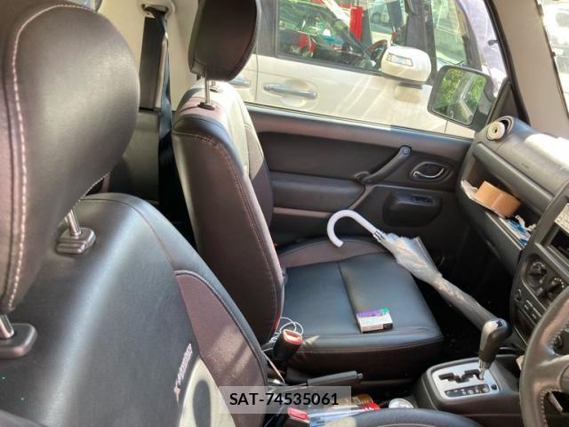 Suzuki JIMNY 2011-06 8354760-20