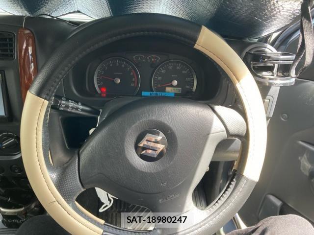 Suzuki JIMNY 2006-08 8366490-11