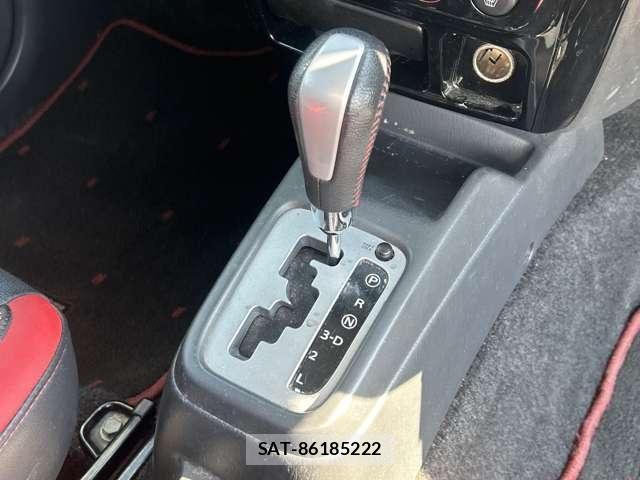 Suzuki JIMNY 2012-06 8366487-22