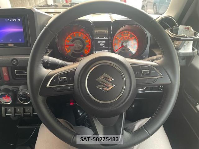 Suzuki JIMNY 2025-04 8366457-13