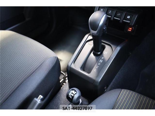 Suzuki JIMNY 2025-01 8366456-28
