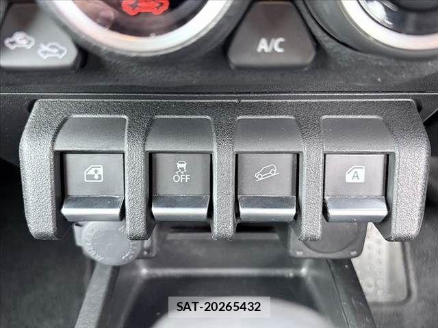 Suzuki JIMNY 2018-11 8366474-28