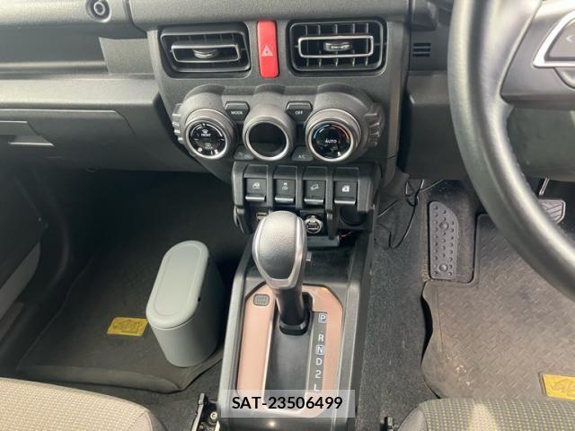 Suzuki JIMNY 2021-04 8366467-21