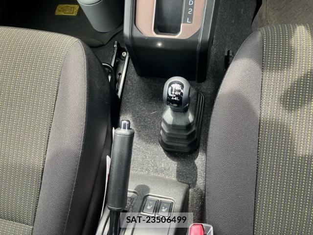Suzuki JIMNY 2021-04 8366467-22