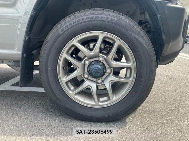 Suzuki JIMNY 2021-04 8366467-4
