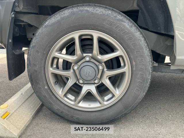 Suzuki JIMNY 2021-04 8366467-5