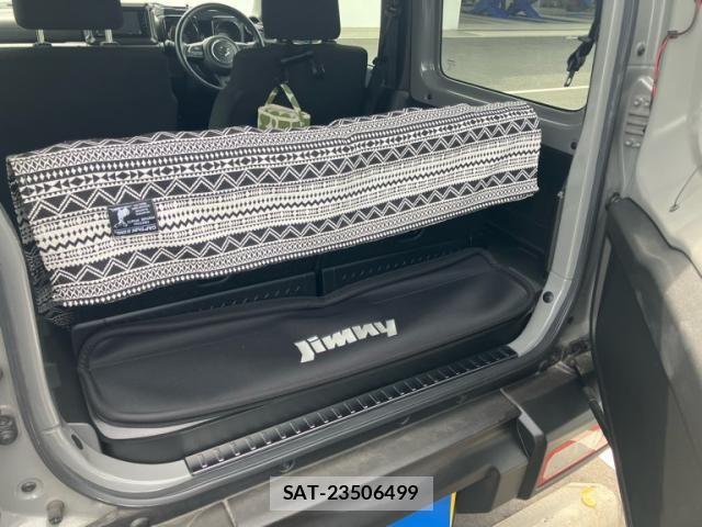 Suzuki JIMNY 2021-04 8366467-8