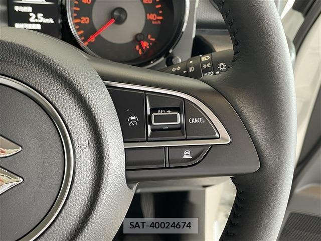 Suzuki JIMNY 2026-07 8366452-17