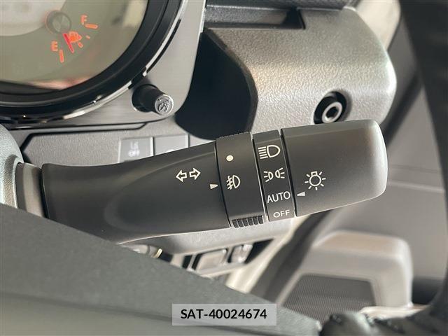 Suzuki JIMNY 2026-07 8366452-21
