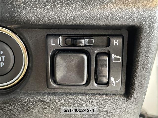 Suzuki JIMNY 2026-07 8366452-22