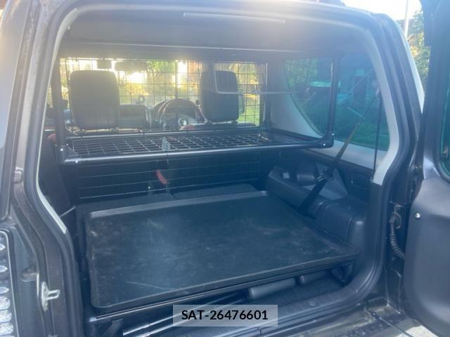 Suzuki JIMNY 2014-06 8366486-20