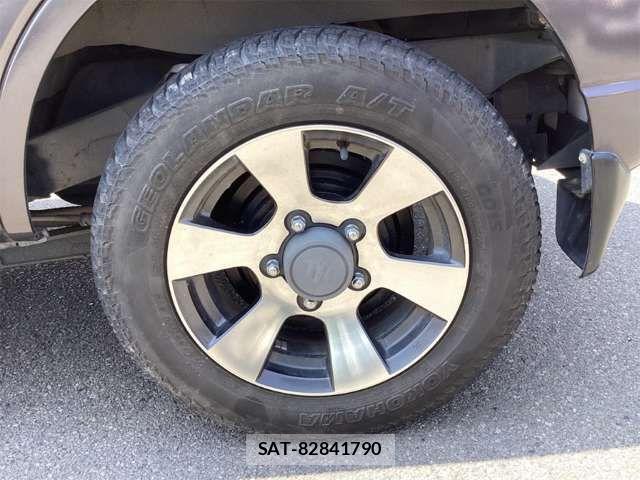Suzuki JIMNY 2010-11 8366489-19