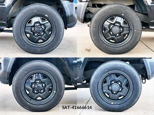 Suzuki JIMNY 2019-02 8366478-3
