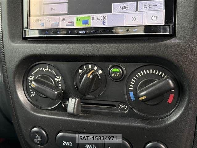 Suzuki JIMNY 2011-11 8366491-26