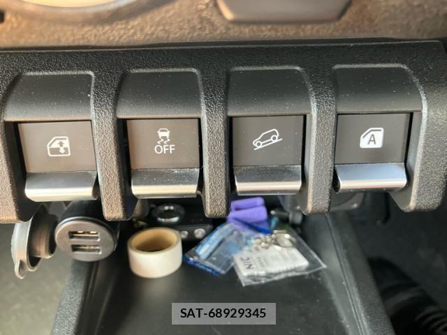 Suzuki JIMNY 2020-06 8366475-26