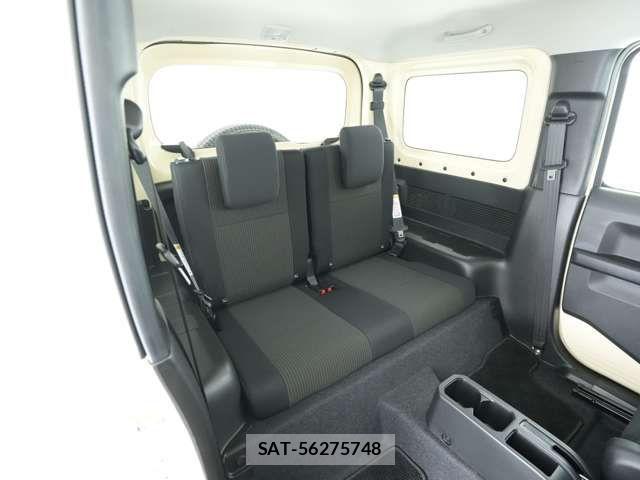 Suzuki JIMNY 2024-02 8366459-6