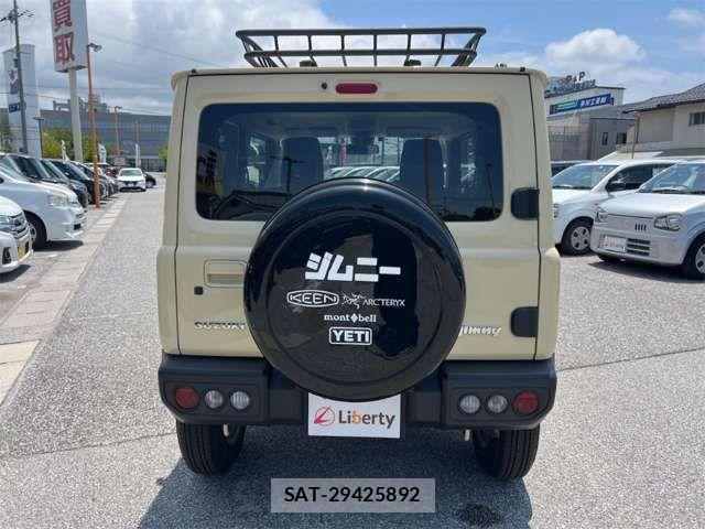 Suzuki JIMNY 2023-08 8366461-11