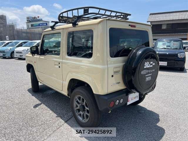 Suzuki JIMNY 2023-08 8366461-12