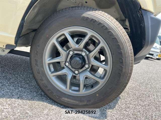 Suzuki JIMNY 2023-08 8366461-17